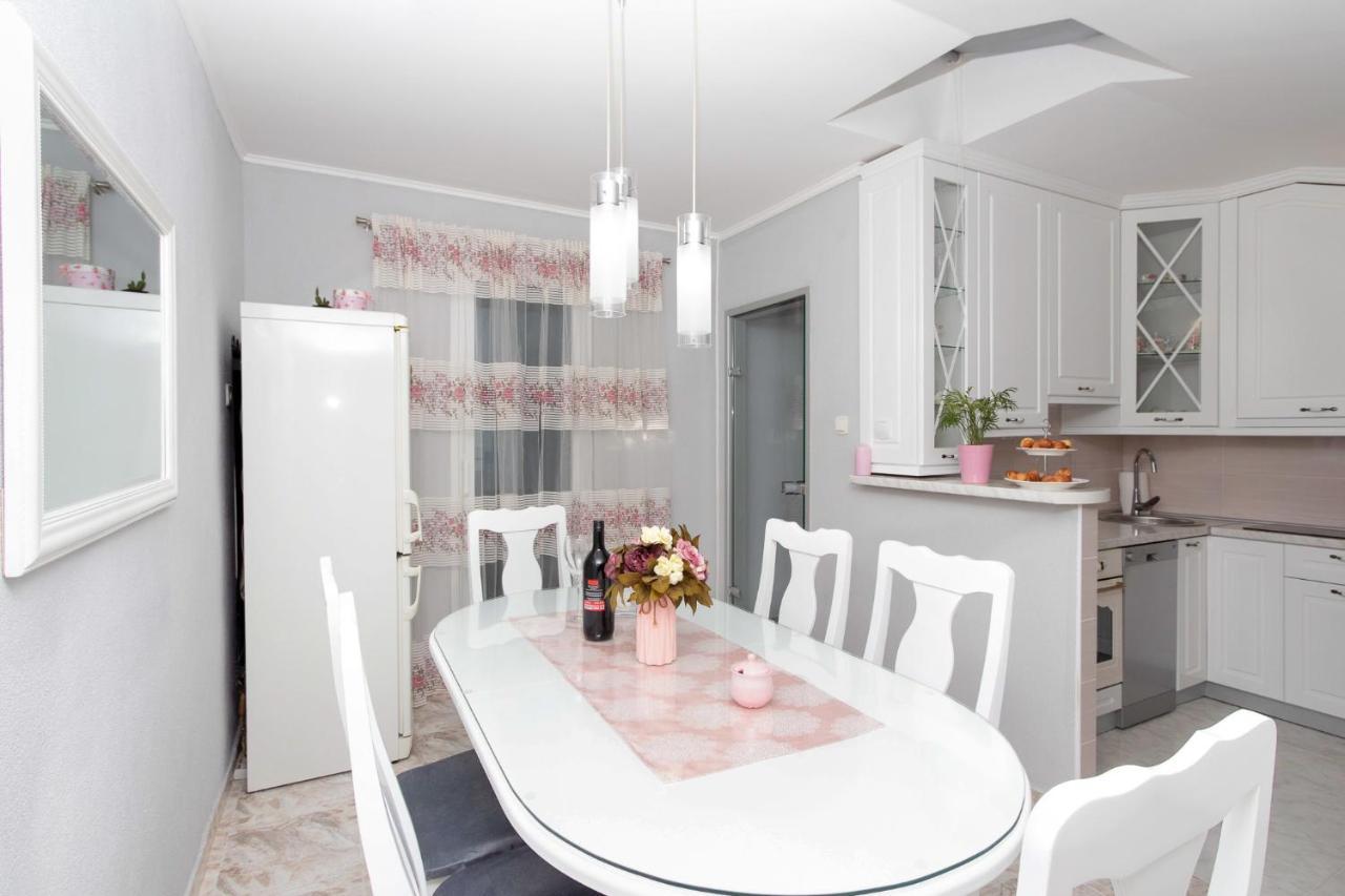 Apartment Ancora Kotor Luaran gambar